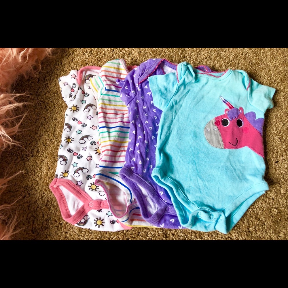 Bundle of onesies.
